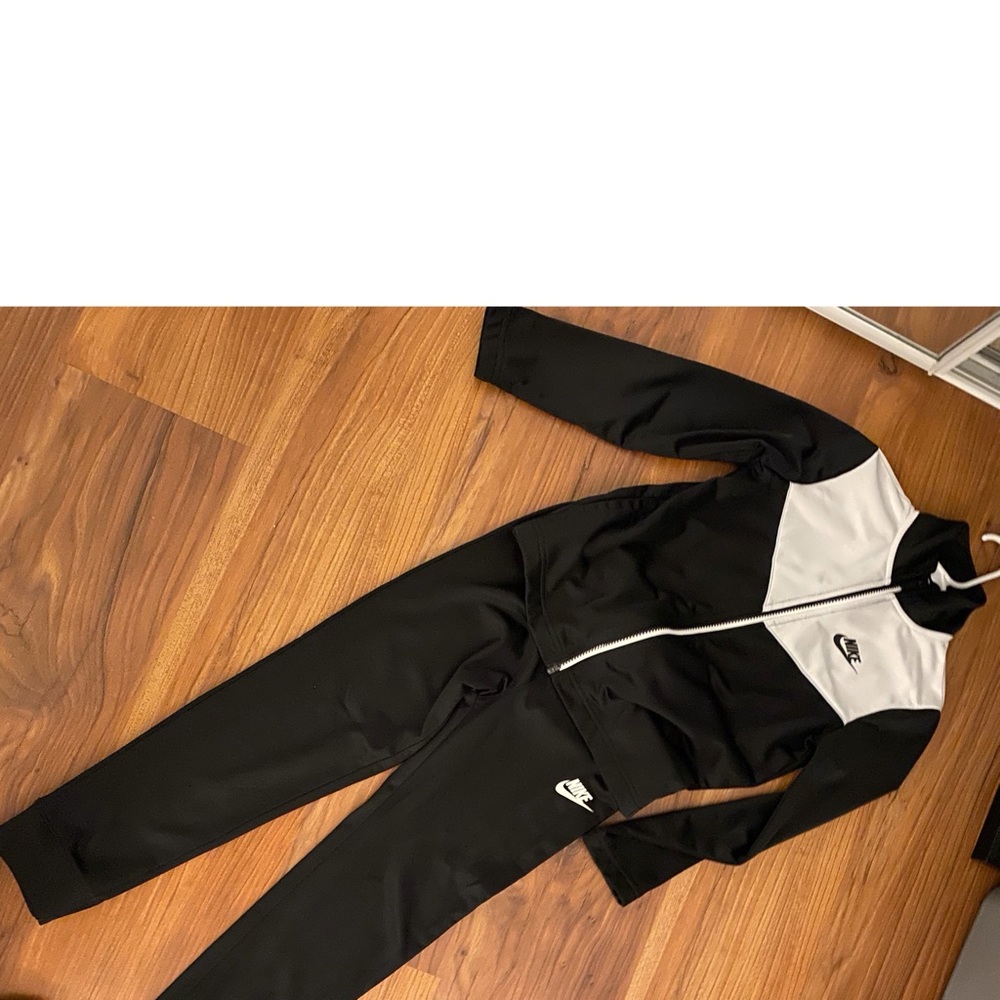 EUC Boys Nike Tracksuit